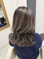 グレイスアンジュ 名駅(Grace Unge) ベージュ大人ハイライトカラー