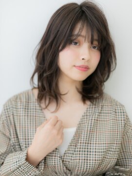 カバーヘアアンドスパ ブリス 浦和(COVER HAIR&SPA bliss) グレーベージュ韓国巻き小顔くびれレイヤーカットX浦和30代40代