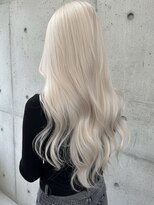 プネル(punel)&nbsp;原宿　ホワイトブロンド　外国人ロングレイヤーケアブリーチ2回