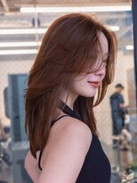 ヴィヴィッド オモテサンドウ(ViViD omotesando)&nbsp;【仕事中も可愛い】前髪なしセミロングレイヤー/明るめブラウン