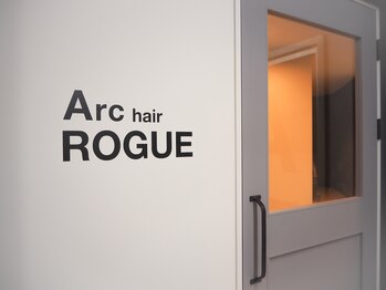 Arc hair ROGUE【アーク ヘアー ローグ】新田辺店