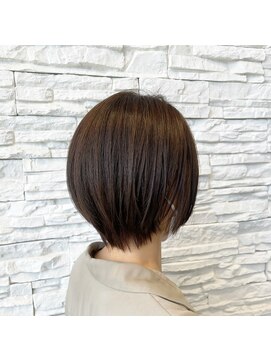 ニスタ セルクル(nista cercle) 大人可愛い 丸みショート