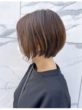 マノハル(MANOHARU) 前下がりショートボブ ハンサムショート コンパクトショート