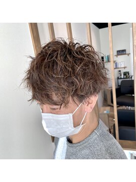 フィーリー ヘア デザイン 太田店(feAry) ツイストスパイラル/赤味抹殺/脱白髪染め