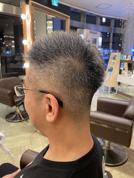 コワファースト 大分(COIFF1RST) メンズベリーショート