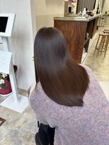 イル 大阪淀屋橋(i'll)&nbsp;20代 30代 40代 ロング 髪質改善 レイヤーロング ベビーピンク