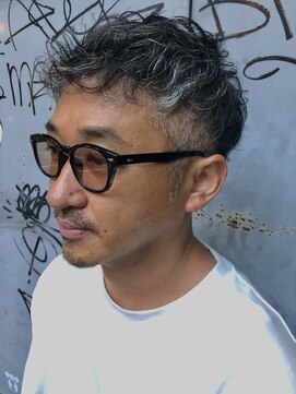メロン 恵比寿(MERON) [佐野]大人のメンズショートパーマ[恵比寿][30代40代50代]