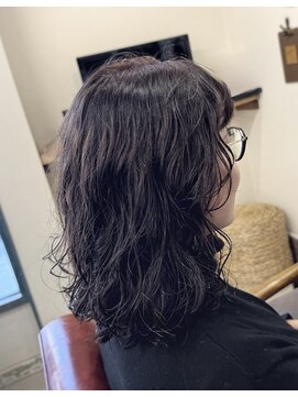 アール(hair salon R.) 『R.』のミディアム×カールウェーブ