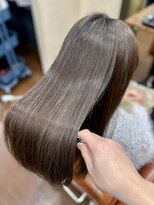 イザ トーキョー(IZA TOKYO)&nbsp;メルティーカラー/フェミニンロング/似合わせカットミディアム