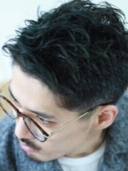 ディーエッチハルフィックス(Dh-HAL Fix)の写真/男性も通いやすい！仕事でもプライベートでもキマるメリハリのあるスタイルをご提案！カラーリングも人気◎