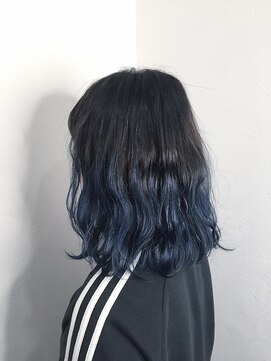 リベルテ 渋谷(Liberte) ブルーグラデーション【渋谷/髪質改善/学割/ブリーチ/レイヤー】