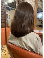ヘアメイク フレンシア(hair make flencia)&nbsp;艶やかな質感の大人ワンカールミディアム【140スタイル】  長さ