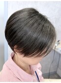 前下りショートボブ