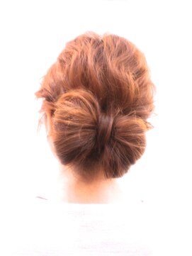 ヘアーアンドメイク フォルス(HAIR&MAKE FORS) 【FORS】西田ゆか ガーリー☆リボンアレンジ