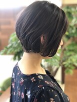 キアラ(Kchiara) 黒髪前下がりショート/kchiara川野直人