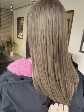 ルチカ(Luccica) 【Luccica】ミルクティーベージュ　髪質改善アッシュ系カラー