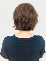 【QUALIS】軽やかレイヤーボブ
