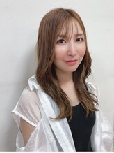 リトル アイズミ バイ ヴィーヴル(little aizumi by BIVRE) 眞田 沙季