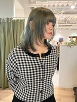 ゼストララ(ZEST Lara)&nbsp;柔らかオリーブ/顔周りレイヤーカット