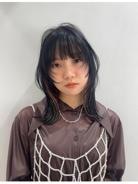 イオ ティラベント 鳳店(io tiravento) 顔周りレイヤーカット yume