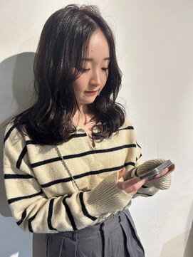 ファンファンバイルー 岐阜(fan fun by Rooo) レイヤーカットパープルカラー顔周りレイヤー