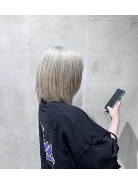 プログレス 東村山店(PROGRESS) ホワイト/ブロンド/ボブ