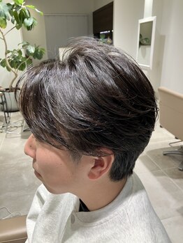 アンバー(AMBER)の写真/【JR芦屋駅徒歩4分】丁寧なカウンセリングでON・OFFどちらもキマるスタイルを実現！スタイリングも簡単に◎