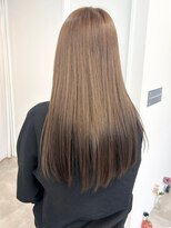 ミュラ(mulah)&nbsp;透明感カラーシアーベージュ＊艶髪ストレートヘアロング/明大前