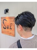 スーツに合うスタイリッシュメンズツーブロック/刈り上げ