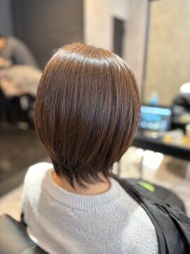 リリス(Lilith) くびれスタイル