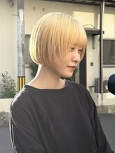 ヒカリス ヘアー 相川店(HIKARIS hair) ミニボブ金髪ブロンド