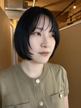 モクレン(mokuren.) ショートボブ