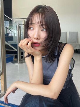 トリッカ 銀座(tricca) 外はねボブ/くびれミディ/顔まわりレイヤー/艶カラー