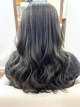 ヘアーメイク ロコ(HAIR MAKE ROCO) グレージュカラー(^^)