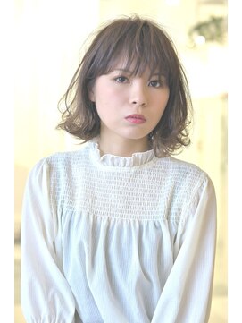 アドラーブル 万代店 (adorable) 透明感×外ハネ