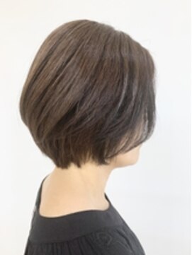 クオリス 上福岡店(QUALIS) 大人かわいい /小顔/ショートボブ/ショート/30代40代50代/ひし形