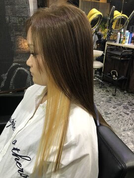 ヘアーブティック アート21ハーツ店 インナーカラー