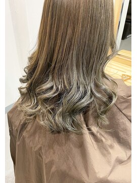 ルッカ(Rukka) ナチュラルハイライト