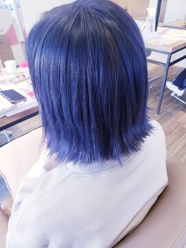 フリージュア(FREEJUA) [FREEJUA/北上尾]外ハネボブ/ネイビーブルー