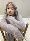 ピンクベージュ　ボブ　オン眉