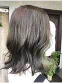 イヤリングカラー　モスグリーン