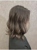 フォギーベージュ×ミディアムボブ