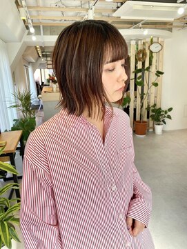 サンルーム(SUN room) 外はねニュアンスボブ moro