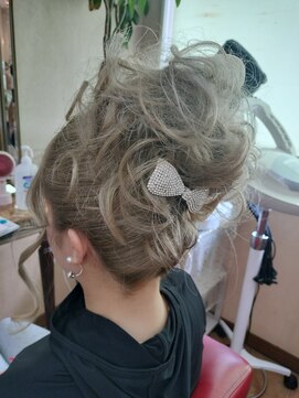 カリーノ(Carino) イベントアレンジヘアー