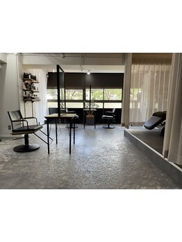 《仙台駅徒歩5分》少人数、CAFE併設の隠れ家サロン【McNally】雑誌やメディアで活躍経験アリの実力派♪