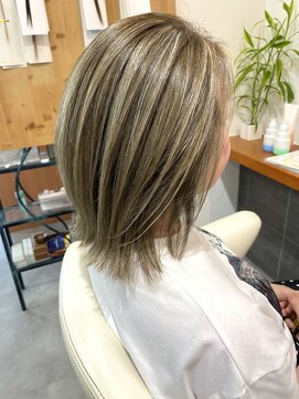 カミユウ ヘア アンド スパ(kamiyu hair&spa) 外はねボブ/白髪ぼかし/グレイヘア