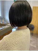 ぱつっとボブ