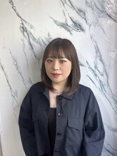 リア(Li'a by neolive) 中務 綾乃