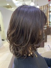 ダメージや悩みに合わせて浸透力のあるシステムトリートメントでお手入れしやすい髪へ［神楽坂/髪質改善]