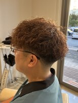 シュールトルワ(SUR TROIS)&nbsp;フェード/ツイストスパイラルパーマ